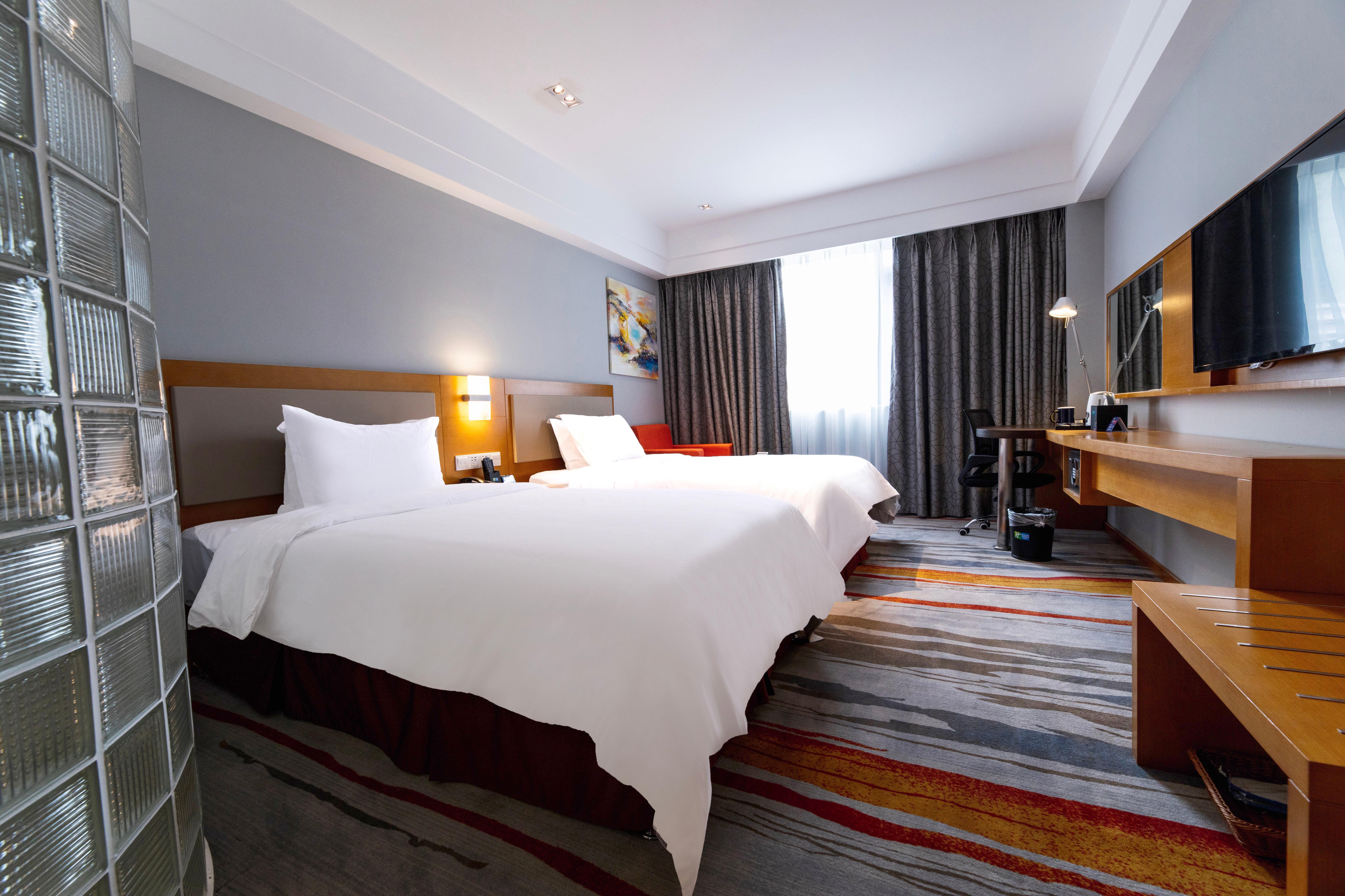 Holiday Inn Express Daocheng Yading Exterior foto