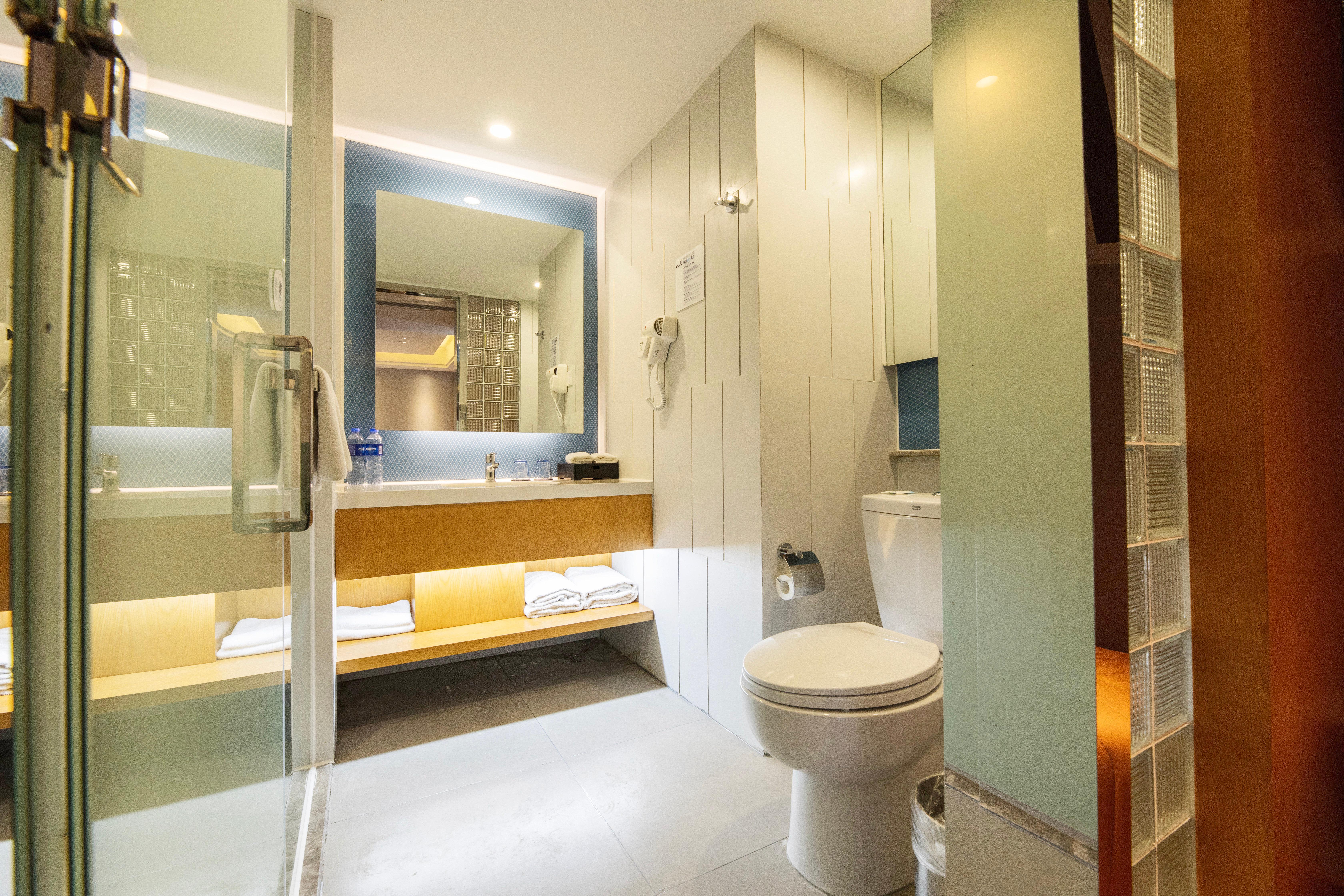 Holiday Inn Express Daocheng Yading Exterior foto