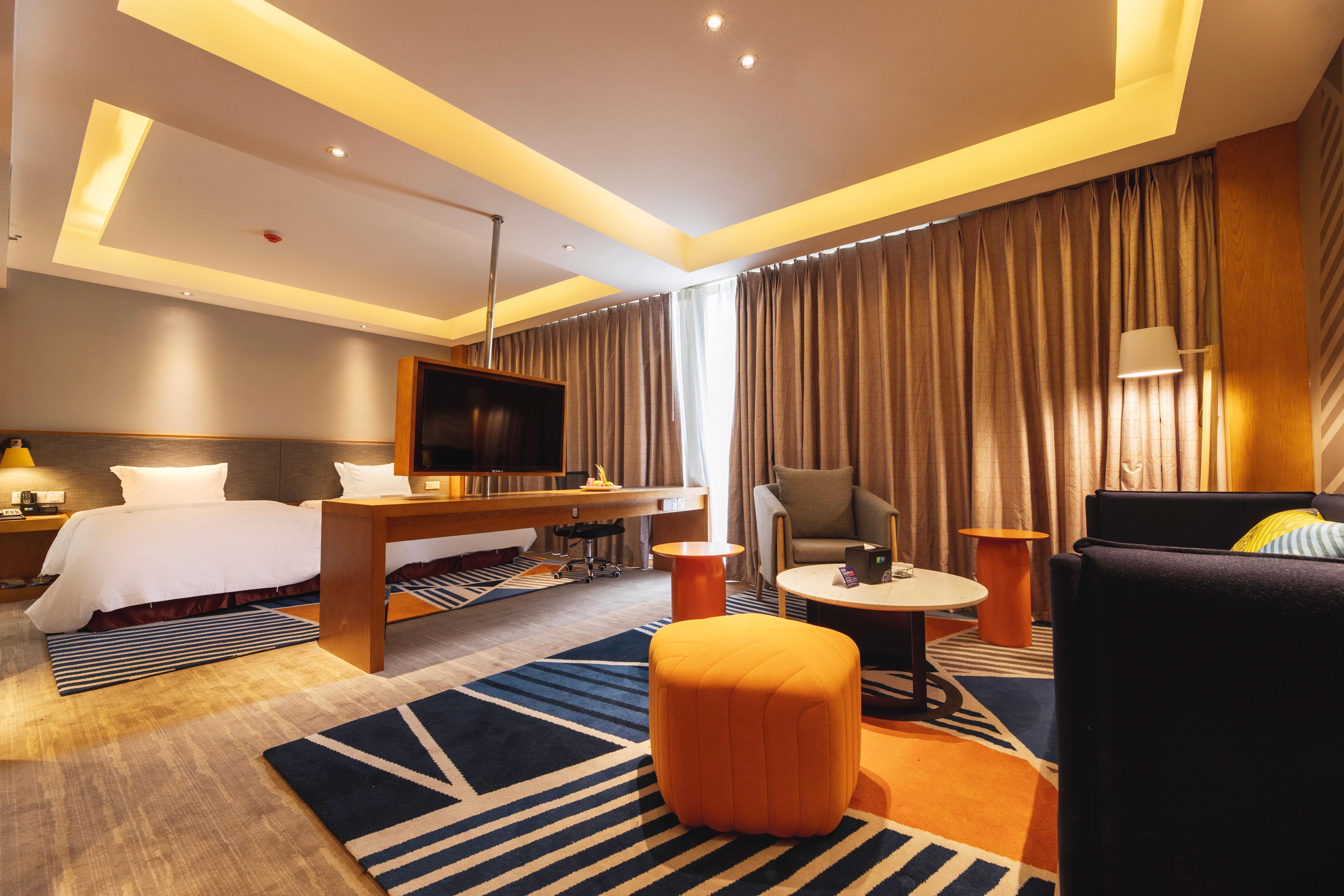 Holiday Inn Express Daocheng Yading Exterior foto